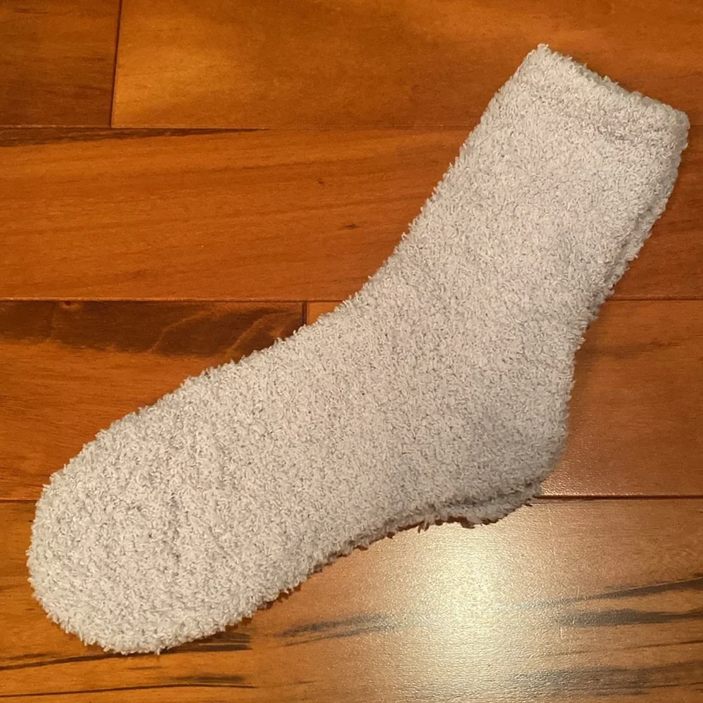 NWOT Set of 3 Fuzzy Socks